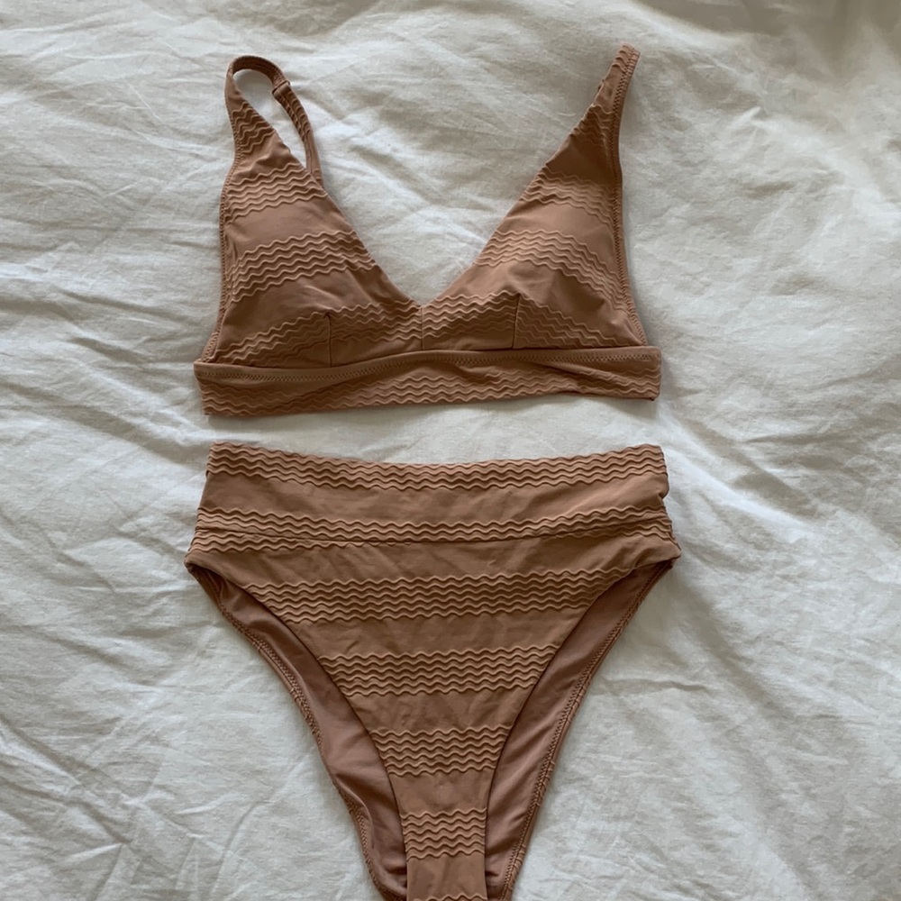 Aerie jacquard bikini in tan high rise